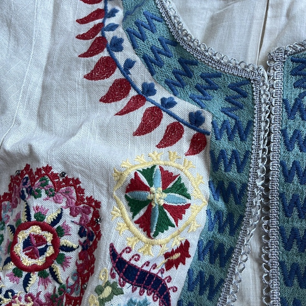 Embroidered jacket - Picture 4 of 4